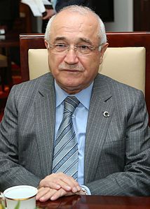 Cemil Çiçek