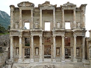 Efes Celsus Kütüphanesi