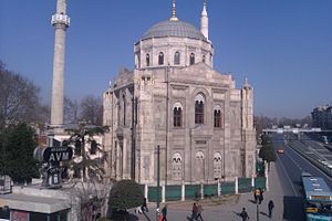 Aksaray Valide Camii