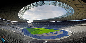 Berlin Olimpiyat Stadı