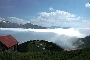 Çamlıhemşin, Rize