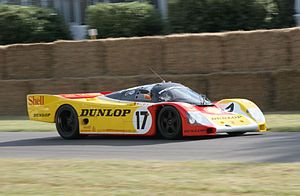 Porsche 962