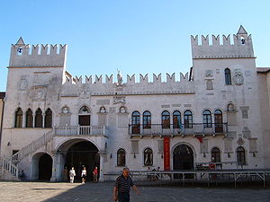 Koper (Slovenya)