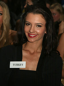 Leyla Lydia Tuğutlu