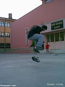 kickflip