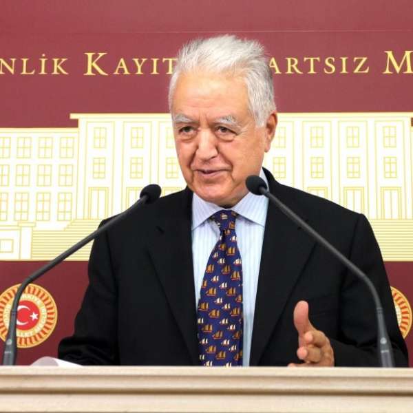 Faruk Loğoğlu